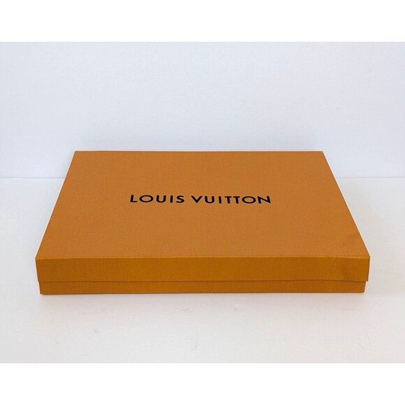 Louis Vuitton Magnetic Empty Large Box 16 x 11.5 x 2 - Picture 3 of 13